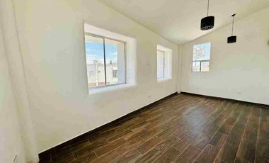 VENTA CASA EN RINCONES DE SAN MARCOS(RINCONADA DE SAN MARCOS)FRENTE A PARQUE. 3 RECAMARAS Y UN DEPTO. INDEPEN. 425M2 C. TOTALMENTE REMODELADA Y EQUIPADA.