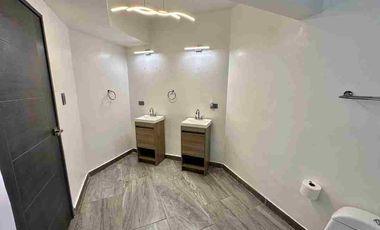 VENTA CASA EN RINCONES DE SAN MARCOS(RINCONADA DE SAN MARCOS)FRENTE A PARQUE. 3 RECAMARAS Y UN DEPTO. INDEPEN. 425M2 C. TOTALMENTE REMODELADA Y EQUIPADA.