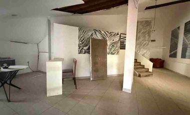VENTA CASA EN RINCONES DE SAN MARCOS(RINCONADA DE SAN MARCOS)FRENTE A PARQUE. 3 RECAMARAS Y UN DEPTO. INDEPEN. 425M2 C. TOTALMENTE REMODELADA Y EQUIPADA.