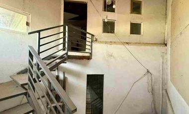 VENTA CASA EN RINCONES DE SAN MARCOS(RINCONADA DE SAN MARCOS)FRENTE A PARQUE. 3 RECAMARAS Y UN DEPTO. INDEPEN. 425M2 C. TOTALMENTE REMODELADA Y EQUIPADA.
