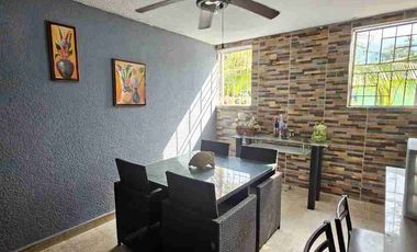 Casa amplia con terreno excedente