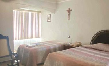 casa en costa de oro exelente ubicacion