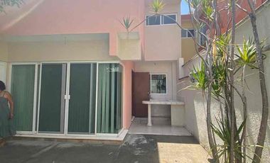 casa en costa de oro exelente ubicacion