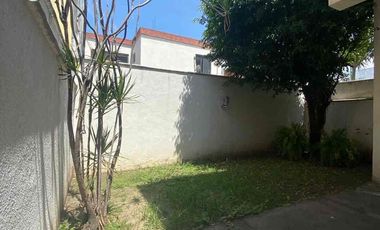 casa en costa de oro exelente ubicacion