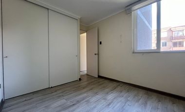 Condominio Privado, buena ubicación, con piscina, salón de eventos y estacionamiento.