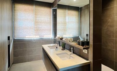 FOR SALE – 3-STOREY TOWNHOUSE IN MUNTINLUPA CITY!
