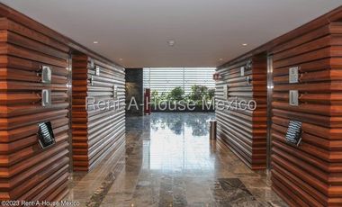 Oficina en Venta en Hacienda de Las Palmas, Huixquilucan