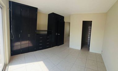 Casa en Venta en Parque de Tesistan, Zapopan en Excelente Precio.