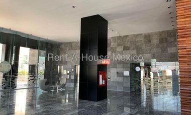 Oficina en Venta en Hacienda de las Palmas, Huixquilucan
