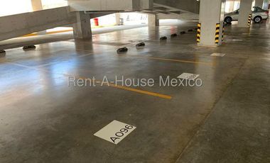 Oficina en Venta en Hacienda de las Palmas, Huixquilucan