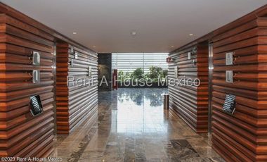 Oficina en Venta en Hacienda de las Palmas, Huixquilucan