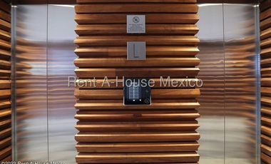 Oficina en Venta en Hacienda de las Palmas, Huixquilucan