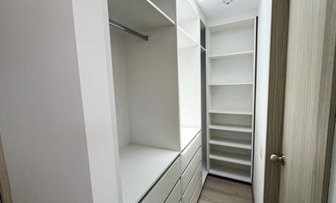 CASAS VIP A ESTRENAR. MITAD DEL MUNDO