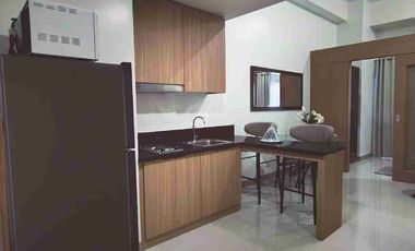 GLAM RESIDENCES - Hotel like Living NEAR Tomas Morato