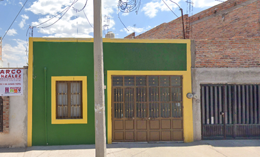 Casa En Remate Bancario En Tulipán, Nueva Santa María, Lagos De Moreno, Jalisco