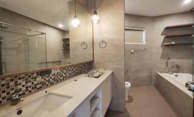 4 Bedroom semi furnished House for RENT in Angeles City Pampanga