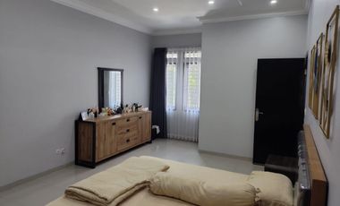 RUMAH TINGGAL MODERN SPLIT LEVEL BARU RENOVASI DI SETIABUDI REGENCY KAWASAN BANDUNG UTARA