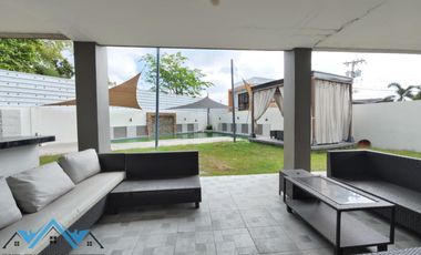 5 Bedroom House with Big Pool For RENT in Amsic Angeles City Pampanga
