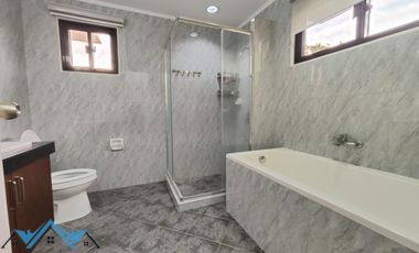 5 Bedroom House with Big Pool For RENT in Amsic Angeles City Pampanga