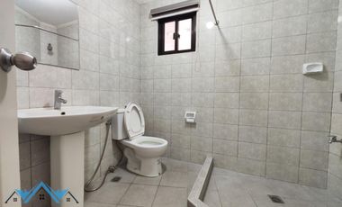 5 Bedroom House with Big Pool For RENT in Amsic Angeles City Pampanga