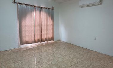 CASA EN VENTA EN FRESNOS CUARTO SECTOR, APODACA, NUEVO LEÓN