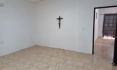 CASA EN VENTA EN FRESNOS CUARTO SECTOR, APODACA, NUEVO LEÓN