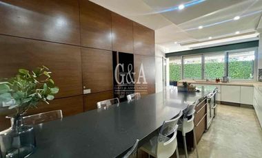 Casa en Valle Real en Venta
