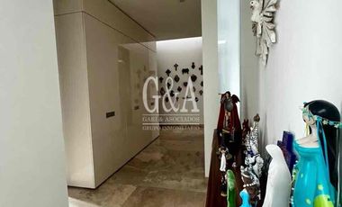 Casa en Valle Real en Venta