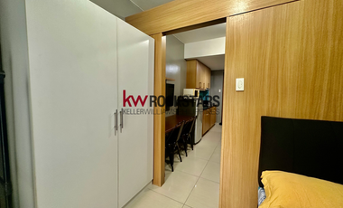 FOR SALE! Fully-Furnished Newly-Upgraded 1-Bedroom 29 sqm. Unit at SHELL RESIDENCES Mall of Asia