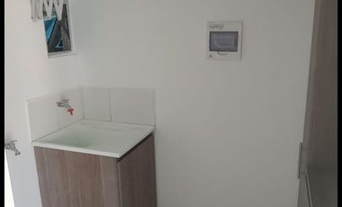 SE ARRIENDA HERMOSO APARTAMENTO EN AZUL CELESTE