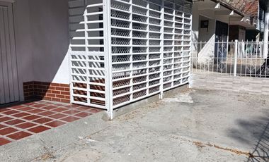 MIRAFLORES CRA 34 # 36 – 21 PISO 2
