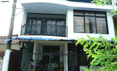 SE VENDE CASA EN EL BARRIO PRADO ALTO DE LA CIUDAD DE NEIVA