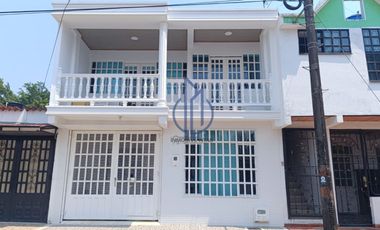 CASA EN BARRIO VIZCAYA