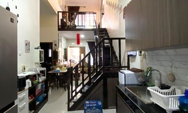 Rumah Mewah Bonus Furniture dekat Pasar Cebongan