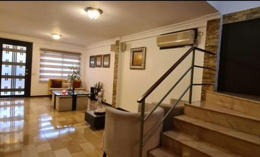 Vendo casa en Ciudad Celeste de 4 dormitorios