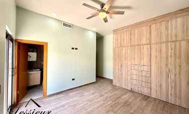 SE VENDE CASA UBICADA EN PRIVADO LA ZARZUELA