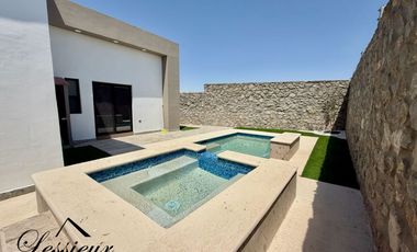 SE VENDE CASA UBICADA EN PRIVADO LA ZARZUELA