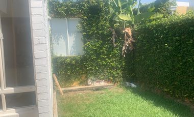 SE VENDE CASA,EL CASTILLO,JAMUNDI,AL SUR DE CALI, UN PISO