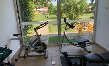 SE VENDE CASA,EL CASTILLO,JAMUNDI,AL SUR DE CALI, UN PISO