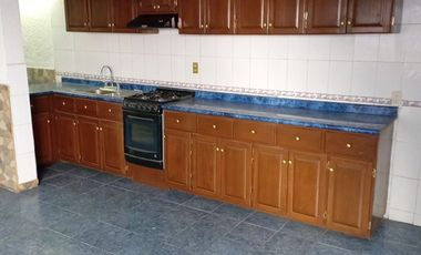 Casa en venta Loma Dorada