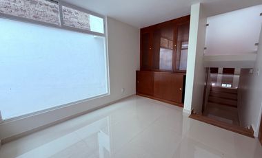 Casa en Renta en el Centro de Toluca – Ideal para Oficinas, Despachos o Negocio con Estacionamiento Comercial