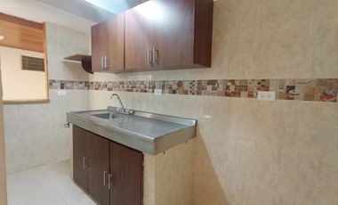 SE VENDE CASA EN FLORIDABLANCA POR LA CALLE 200