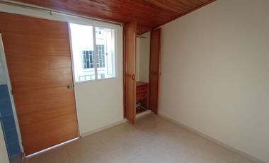 SE VENDE CASA EN FLORIDABLANCA POR LA CALLE 200