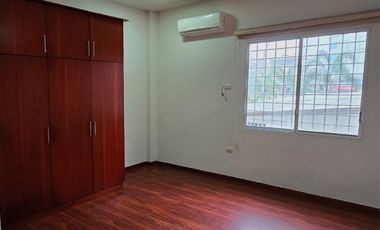 DEPARTAMENTO EN ALQUILER EN AV. PRINCIPAL, PASAJE