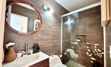 Casa en Venta por Virreyes en Parque de la Castellana, Zapopan
