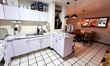 Casa en Venta por Virreyes en Parque de la Castellana, Zapopan