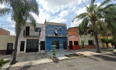 CASA EN VENTA MANUEL CUESTA GALLARDO SAN JUAN BOSCO GUADALAJARA JALISCO!!! SK17