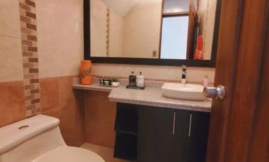 CASA INDEPENDIENTE EN VENTA  – SECTOR MIRASIERRA, VALLE DE LOS CHILLOS