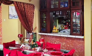 CASA EN VENTA EN LA CDLA LA ADOLFINA, CIUDAD PASAJE