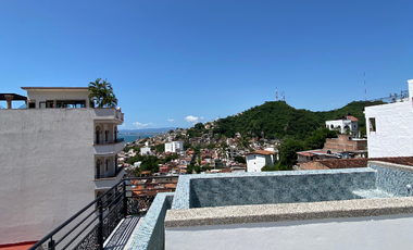 Condominios en preventa en Puerto Vallarta, con vistas al mar y a la ciudad